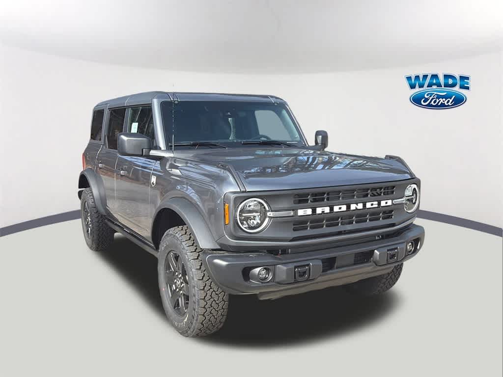 Thumbnail: 2025 Ford Bronco - 3