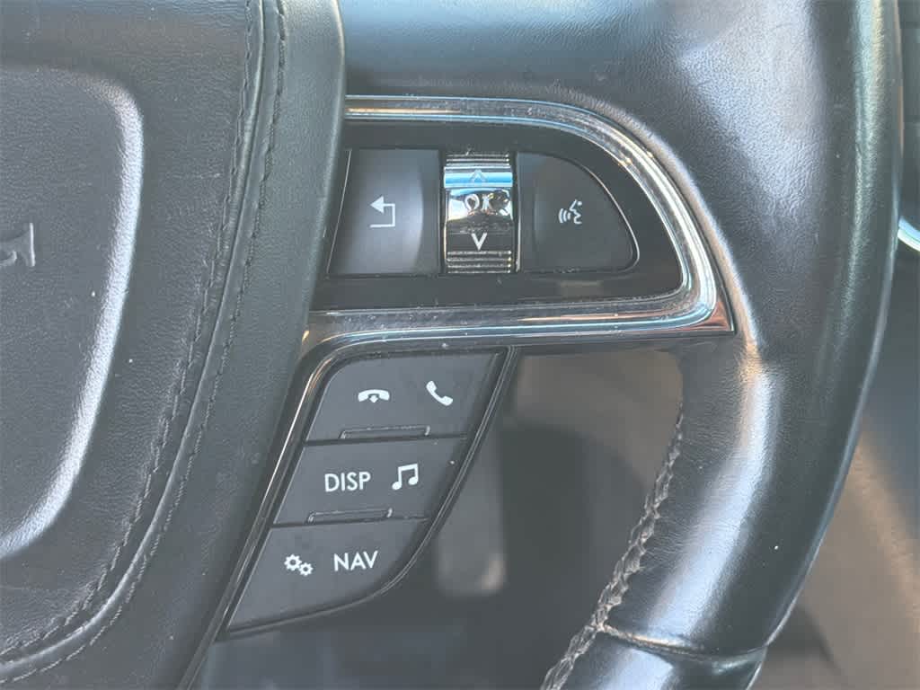 Thumbnail: 2017 Lincoln Continental - 25