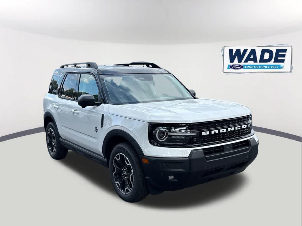 Thumbnail: 2025 Ford Bronco Sport - 3