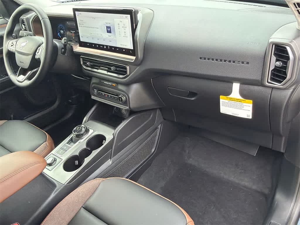 Thumbnail: 2025 Ford Bronco Sport - 13