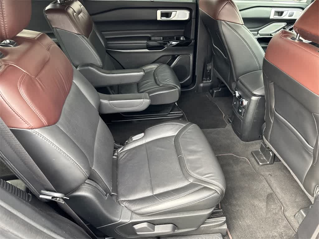 Thumbnail: 2022 Ford Explorer - 14