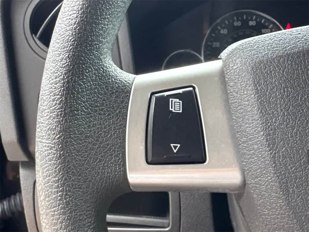 Thumbnail: 2008 Jeep Commander - 23