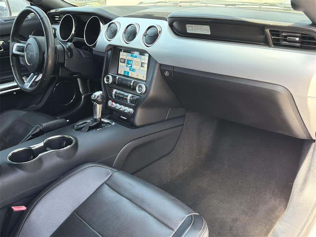 Thumbnail: 2017 Ford Mustang - 13