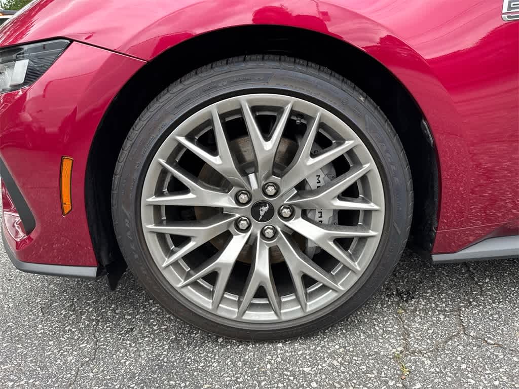 Thumbnail: 2025 Ford Mustang - 9