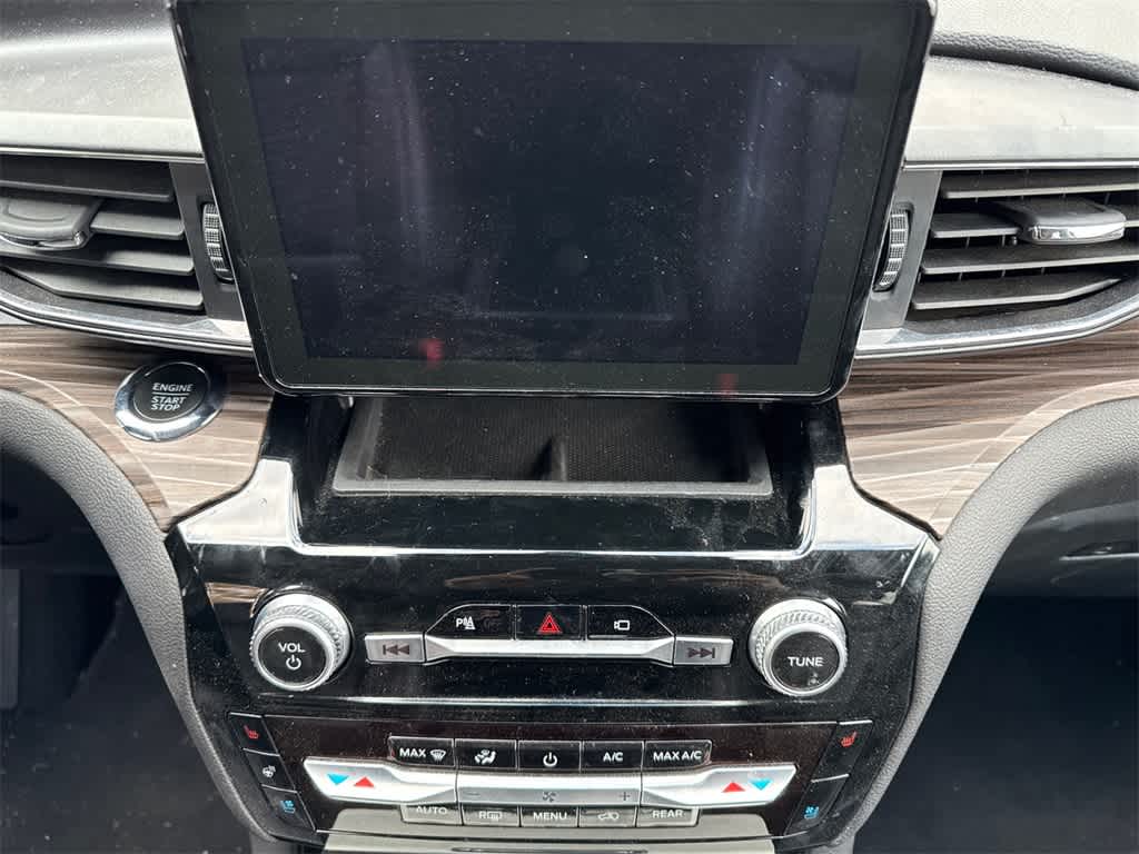 Thumbnail: 2023 Ford Explorer - 11