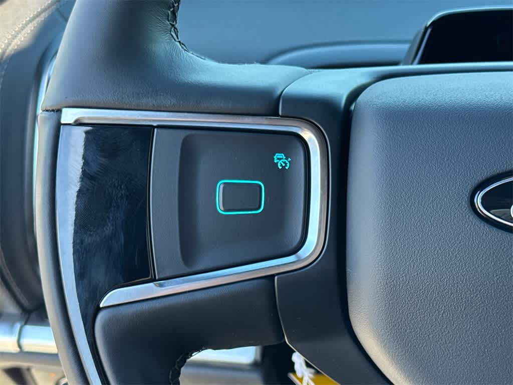 Thumbnail: 2025 Ford Expedition - 25