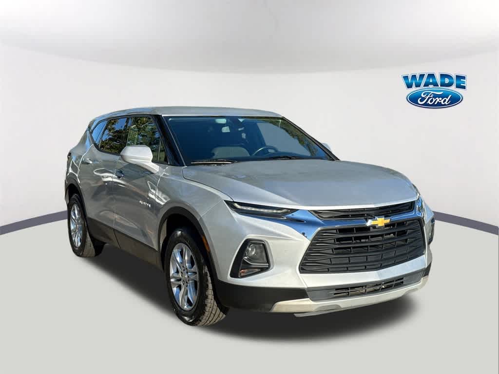 Thumbnail: 2020 Chevrolet Blazer - 3