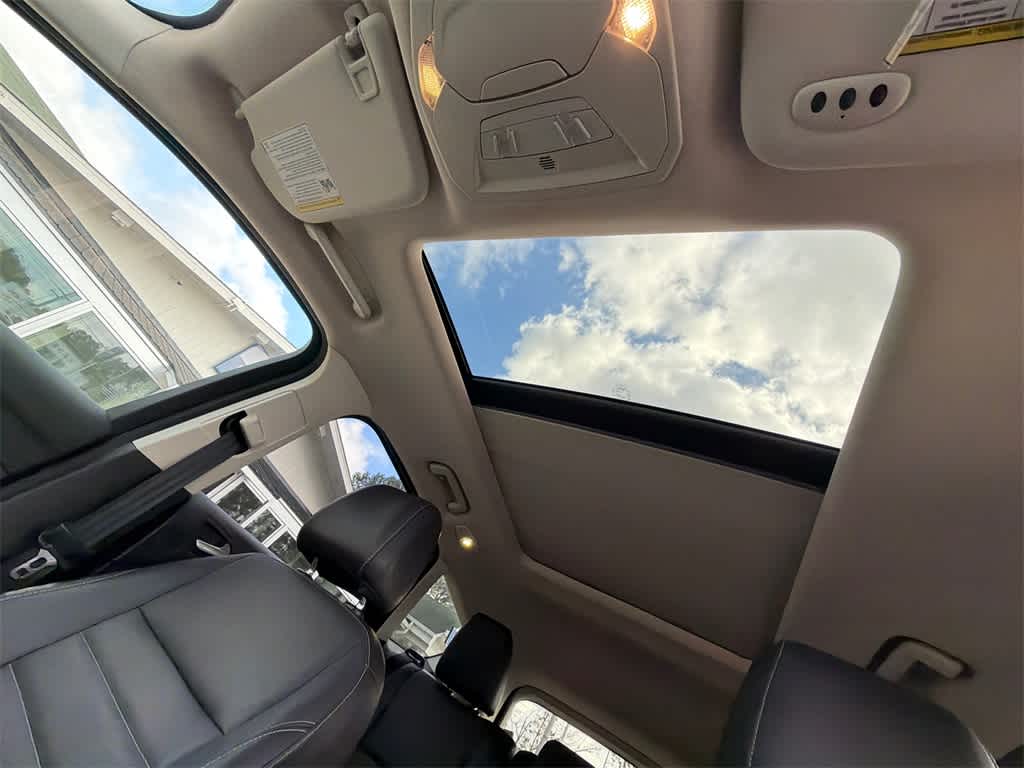 Thumbnail: 2016 Ford Escape - 33