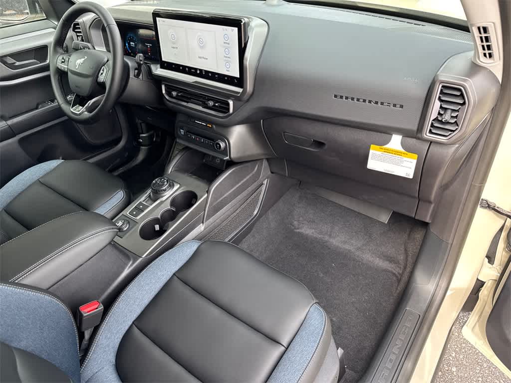 Thumbnail: 2025 Ford Bronco Sport - 13