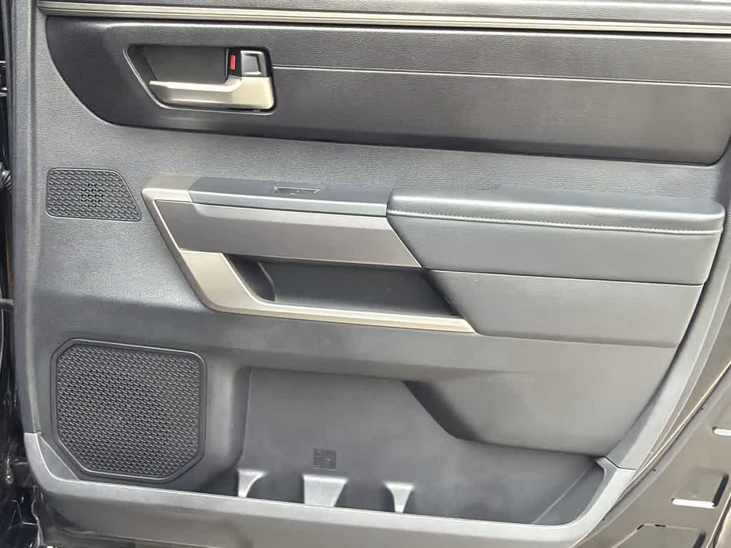 Thumbnail: 2022 Toyota Tundra - 15