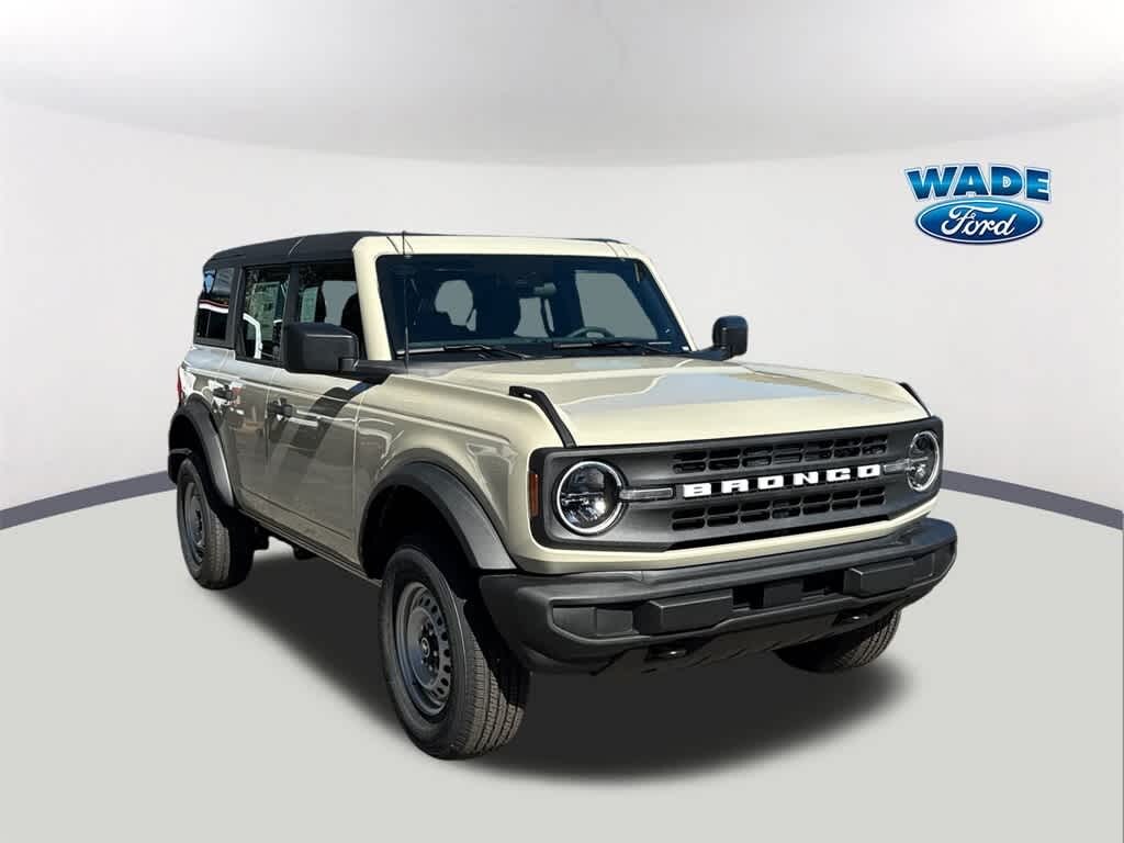 New 2025 Ford Bronco Base SUV