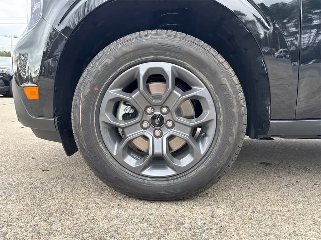 Thumbnail: 2025 Ford Maverick - 9