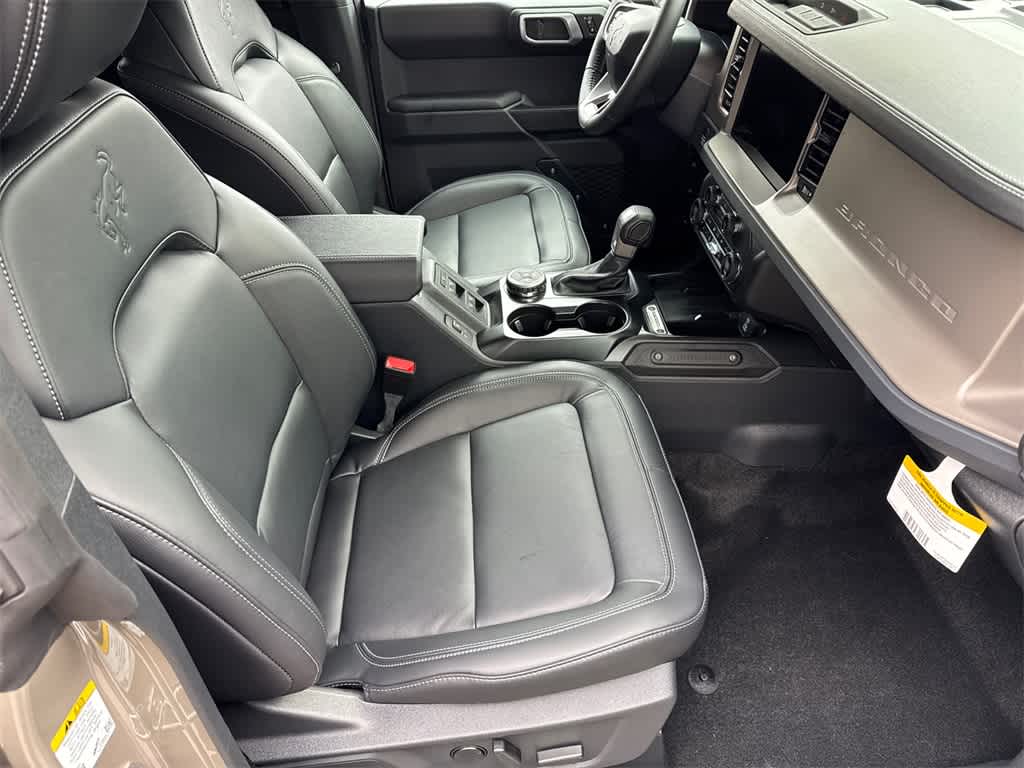 Thumbnail: 2025 Ford Bronco - 12