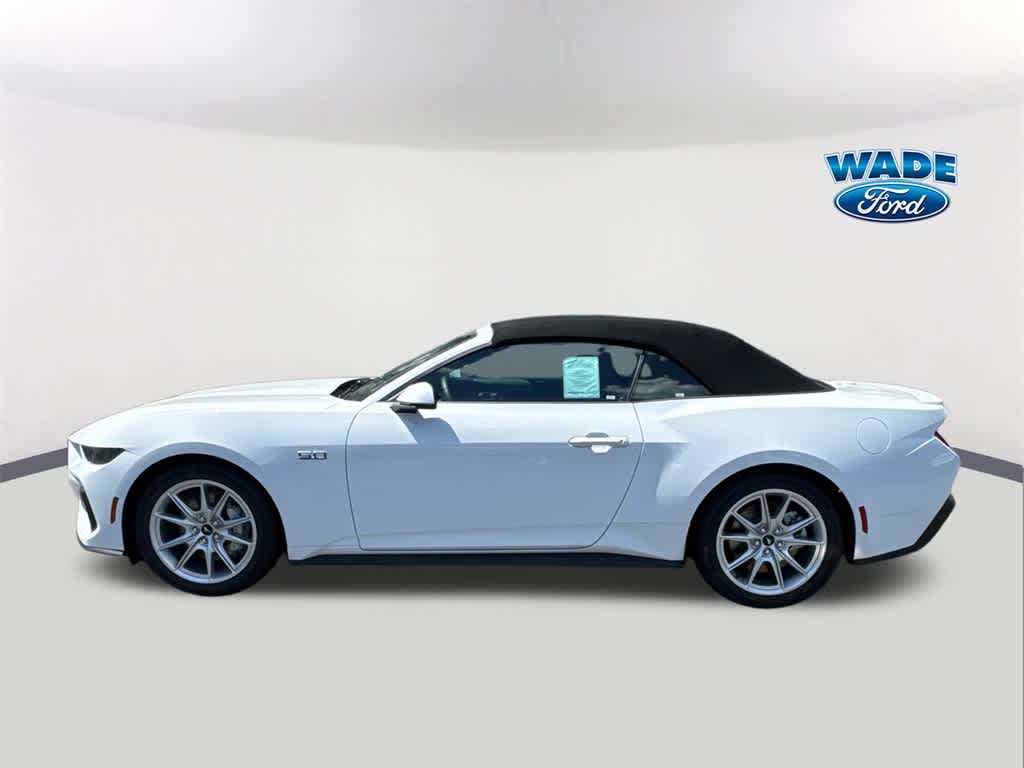 Thumbnail: 2025 Ford Mustang - 8