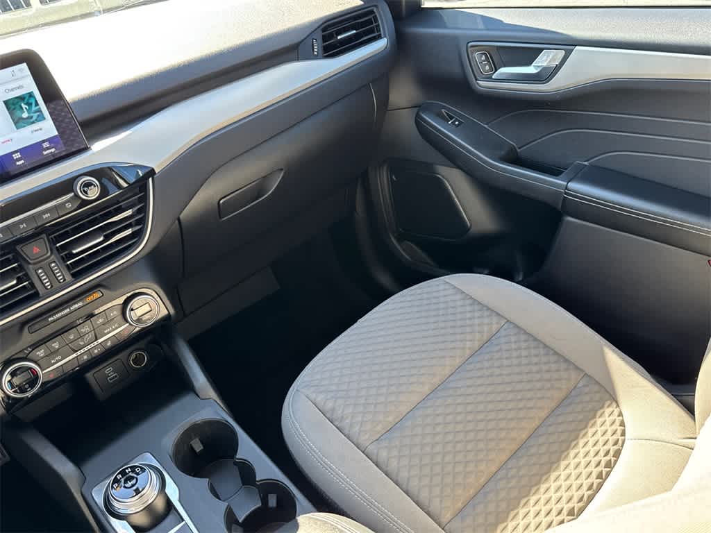 Thumbnail: 2021 Ford Escape - 20