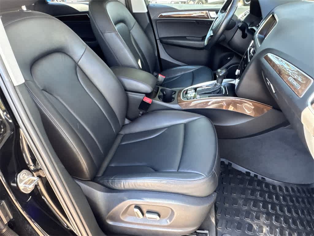 Thumbnail: 2016 Audi Q5 - 12