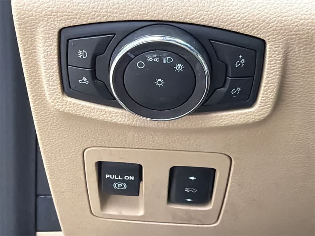 Thumbnail: 2020 Ford F-150 - 31