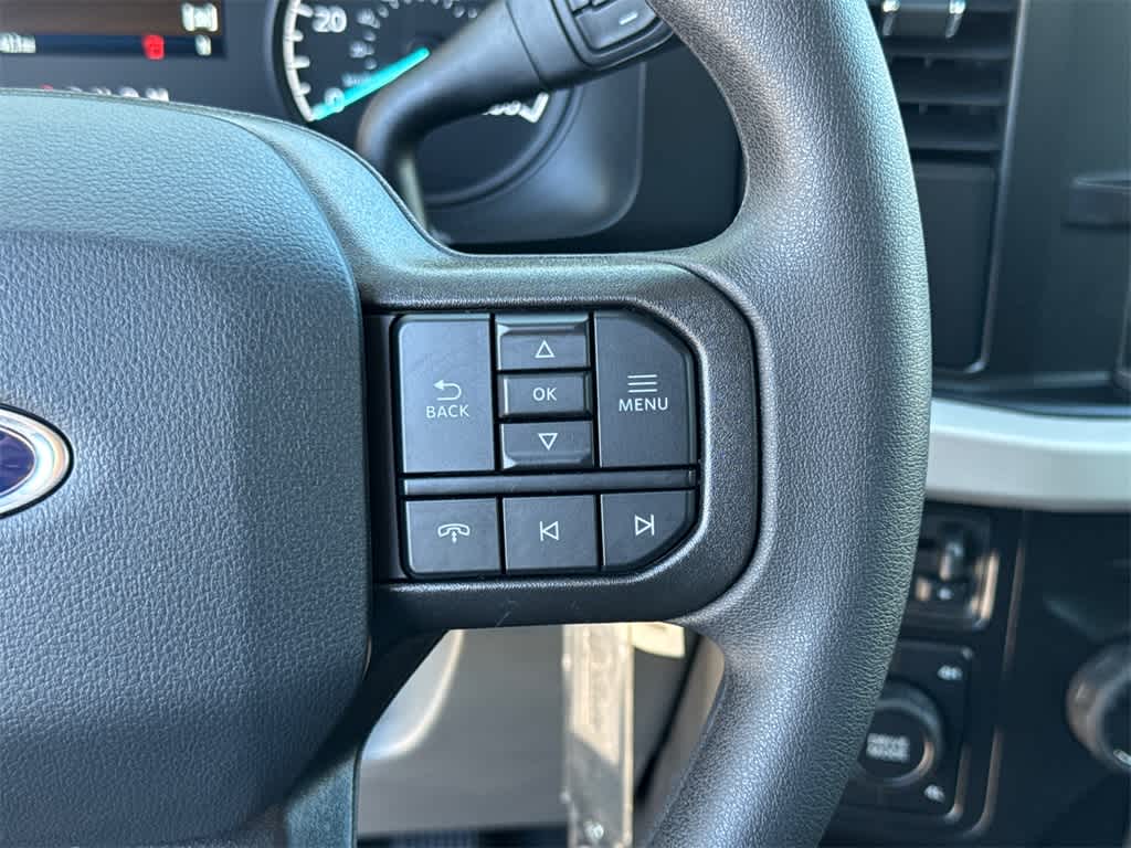 Thumbnail: 2025 Ford F-250 - 23