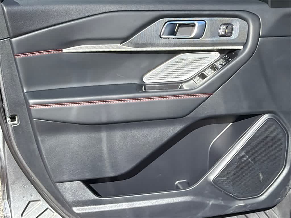 Thumbnail: 2026 Ford Explorer - 11