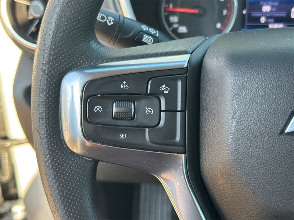 Thumbnail: 2022 Chevrolet Blazer - 23