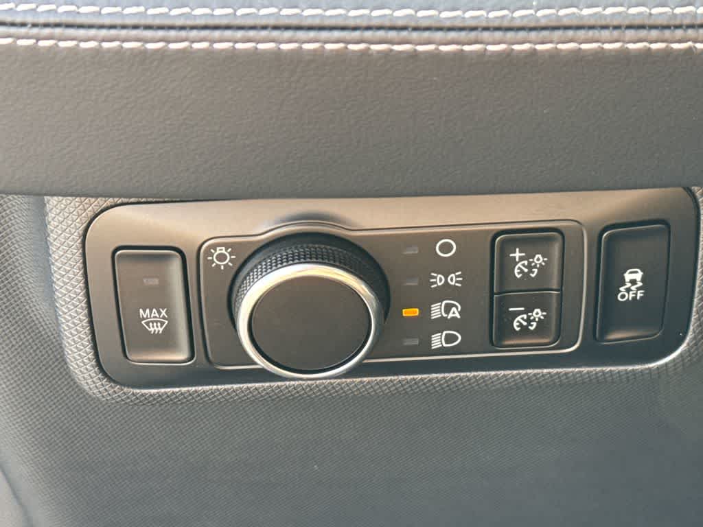 Thumbnail: 2024 Ford Mustang Mach-E - 30