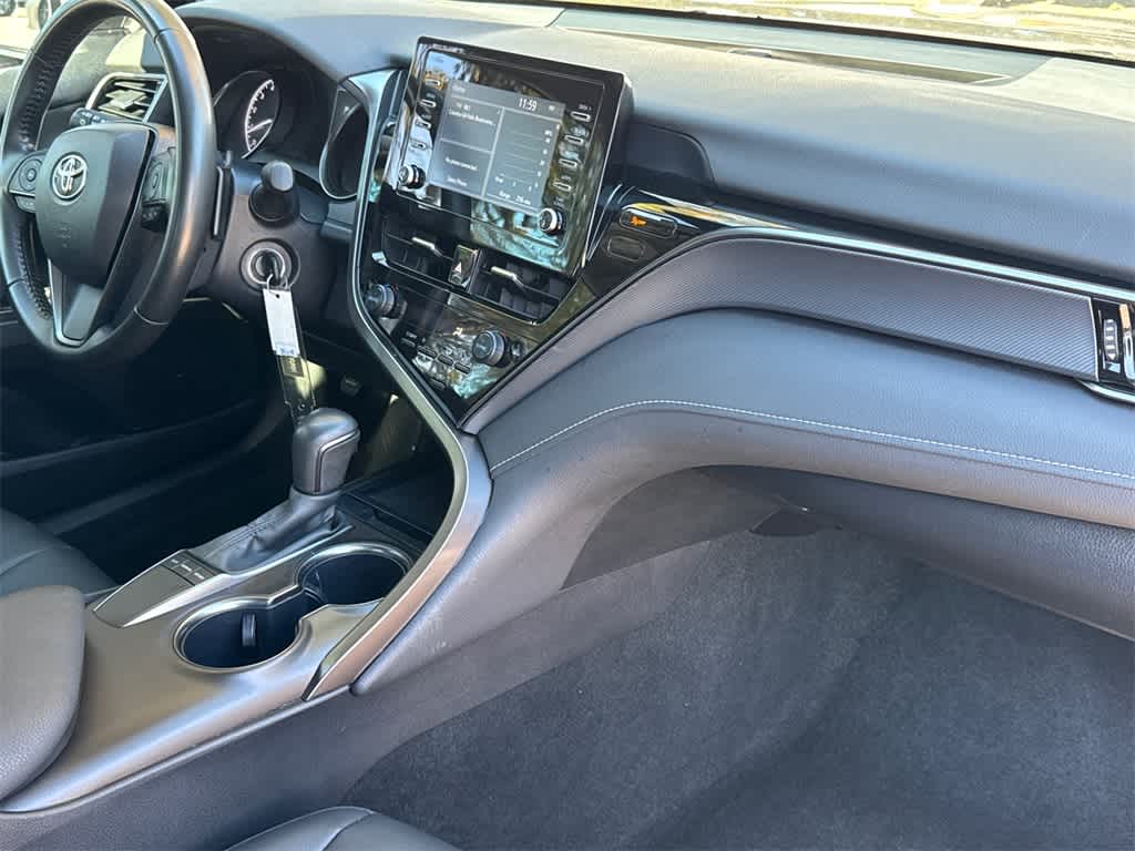 Thumbnail: 2023 Toyota Camry - 14