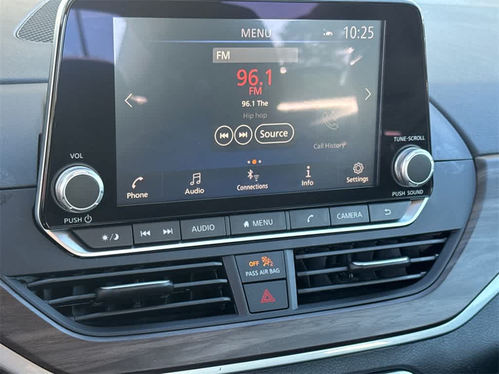 Thumbnail: 2025 Nissan Altima - 25