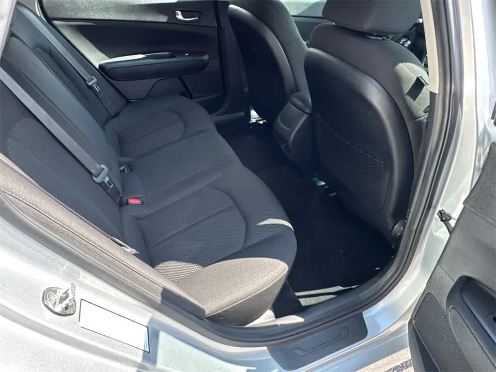 Thumbnail: 2020 Kia Optima - 14