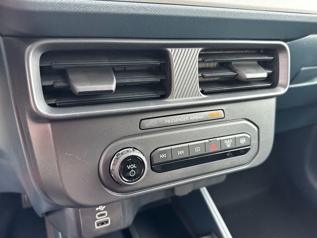 Thumbnail: 2026 Ford Maverick - 29