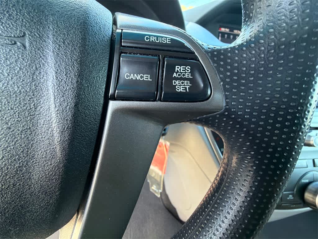 Thumbnail: 2012 Honda Odyssey - 24