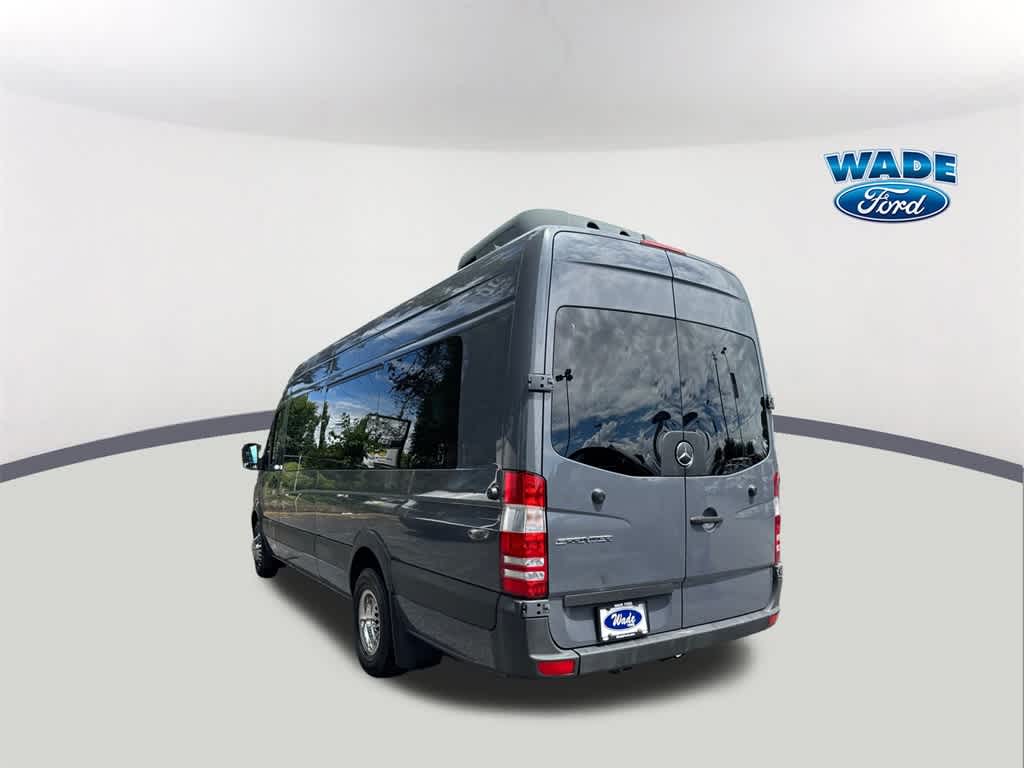 Thumbnail: 2016 Mercedes-Benz Sprinter - 7