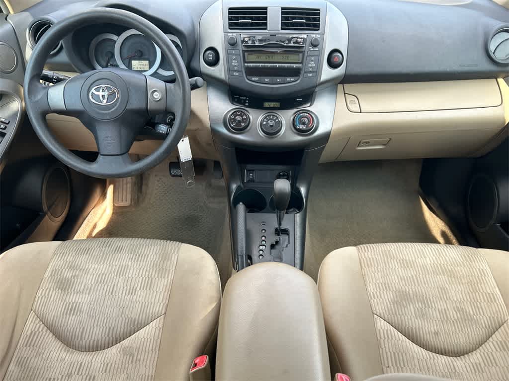 Thumbnail: 2010 Toyota RAV4 - 18