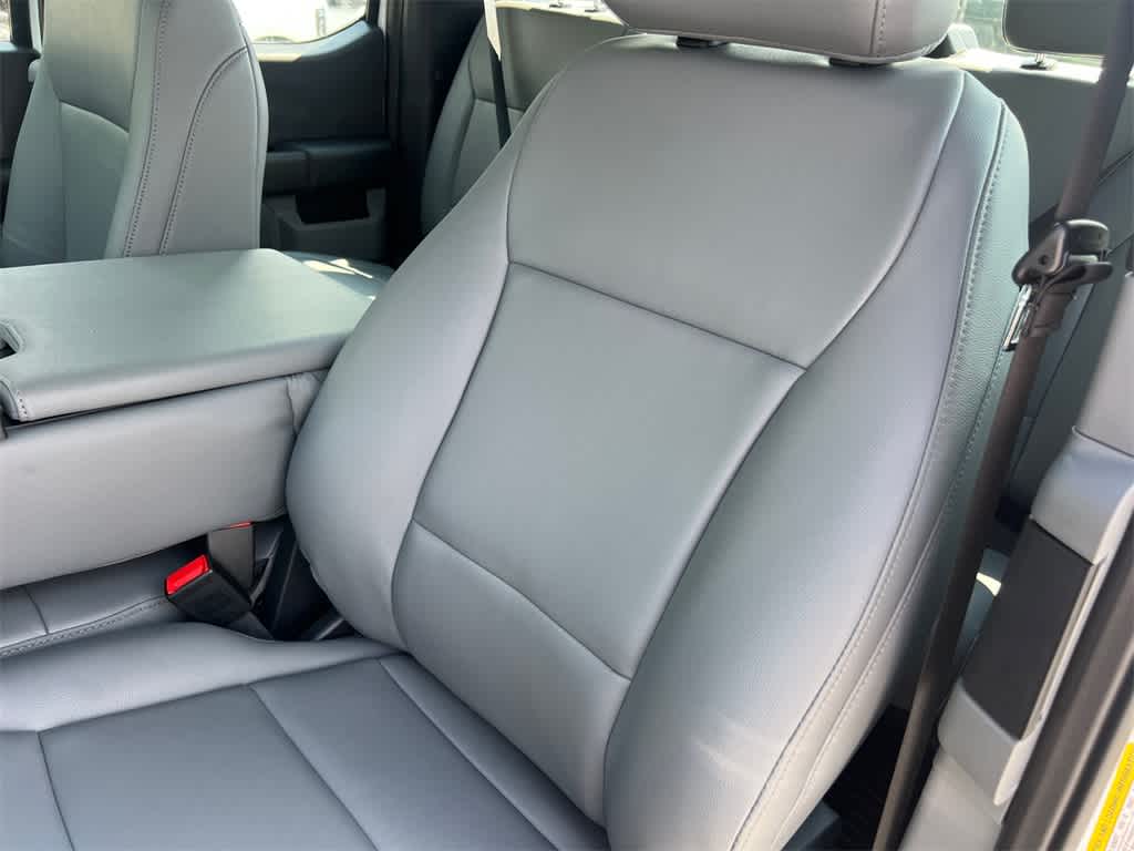 Thumbnail: 2025 Ford F-250 - 12