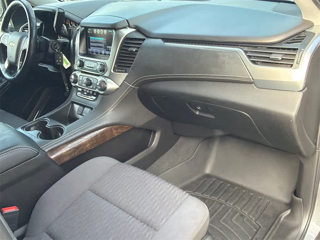 Thumbnail: 2020 Chevrolet Tahoe - 13