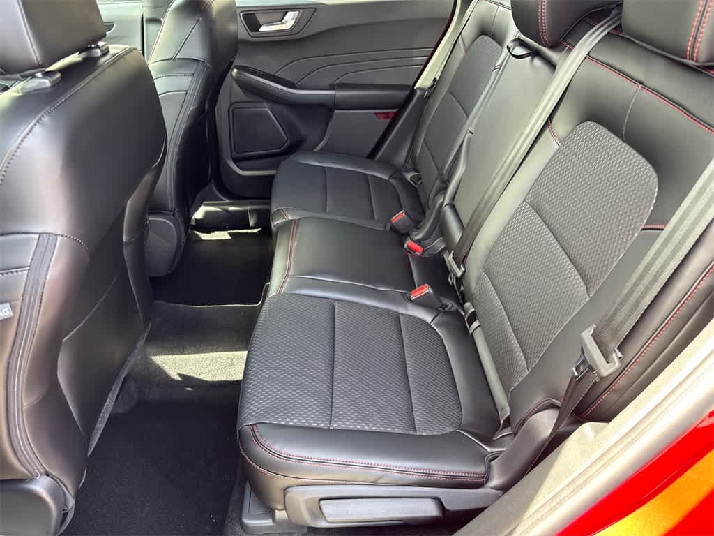 Thumbnail: 2025 Ford Escape - 17