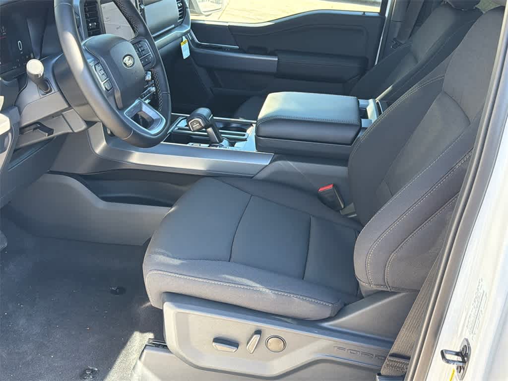 Thumbnail: 2025 Ford F-150 - 10