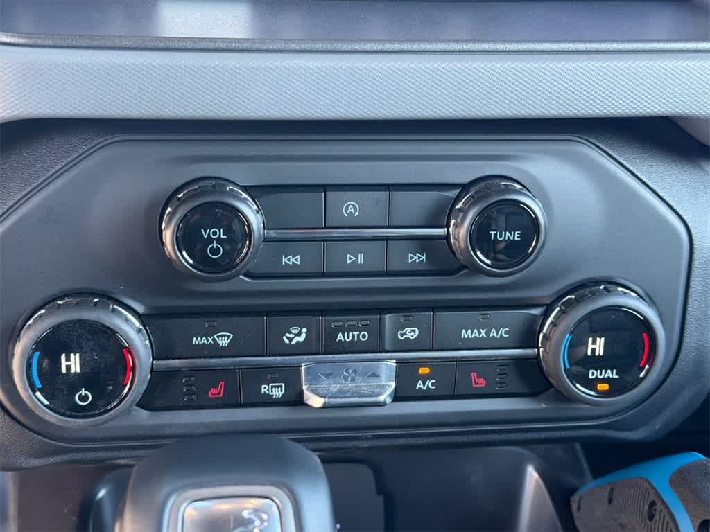 Thumbnail: 2024 Ford Bronco - 23