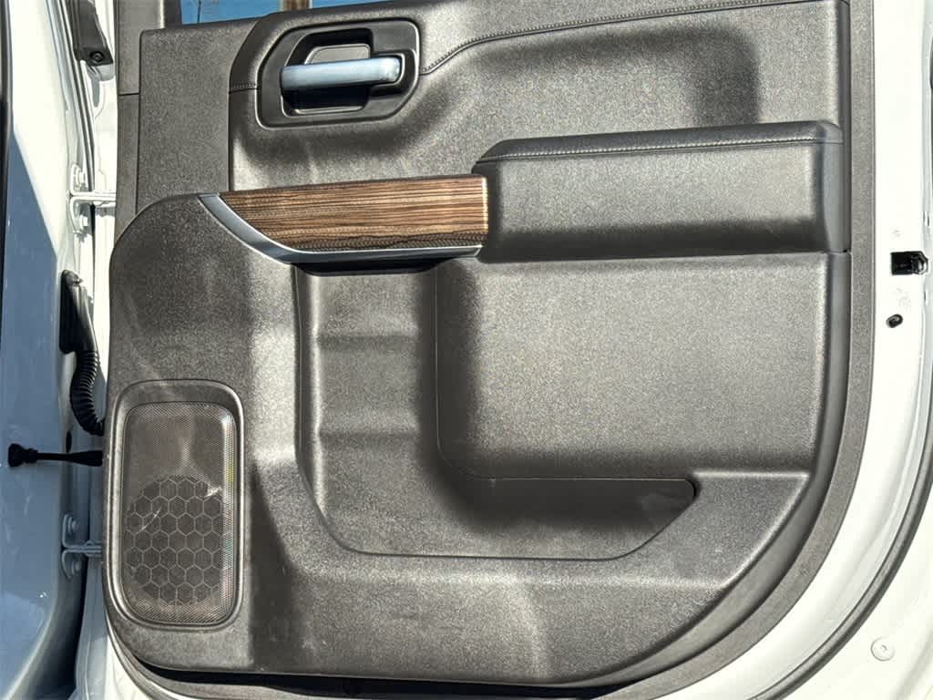 Thumbnail: 2020 Chevrolet Silverado 1500 - 15