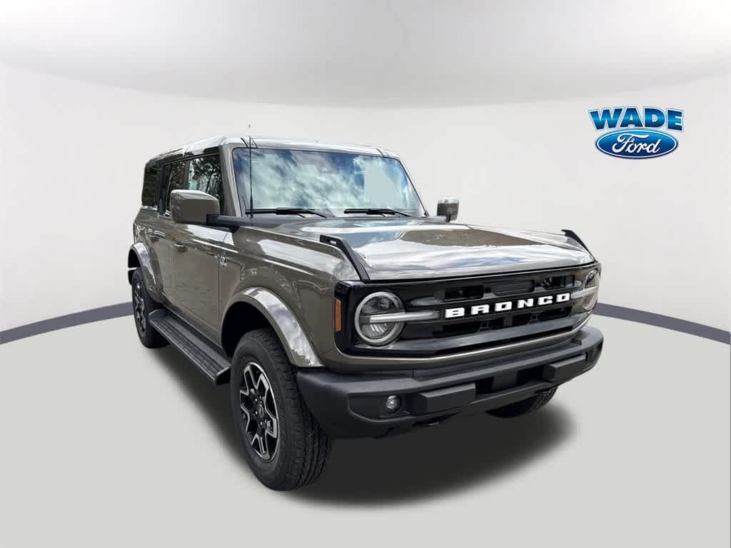 Thumbnail: 2025 Ford Bronco - 3