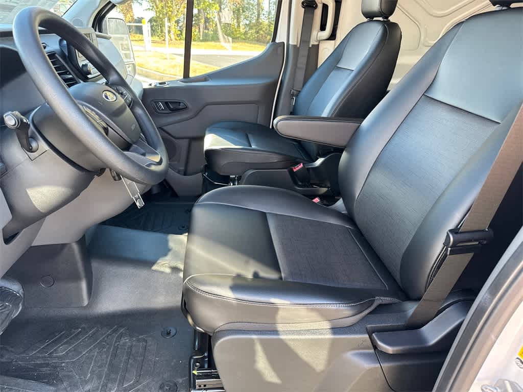 Thumbnail: 2025 Ford Transit Series - 10