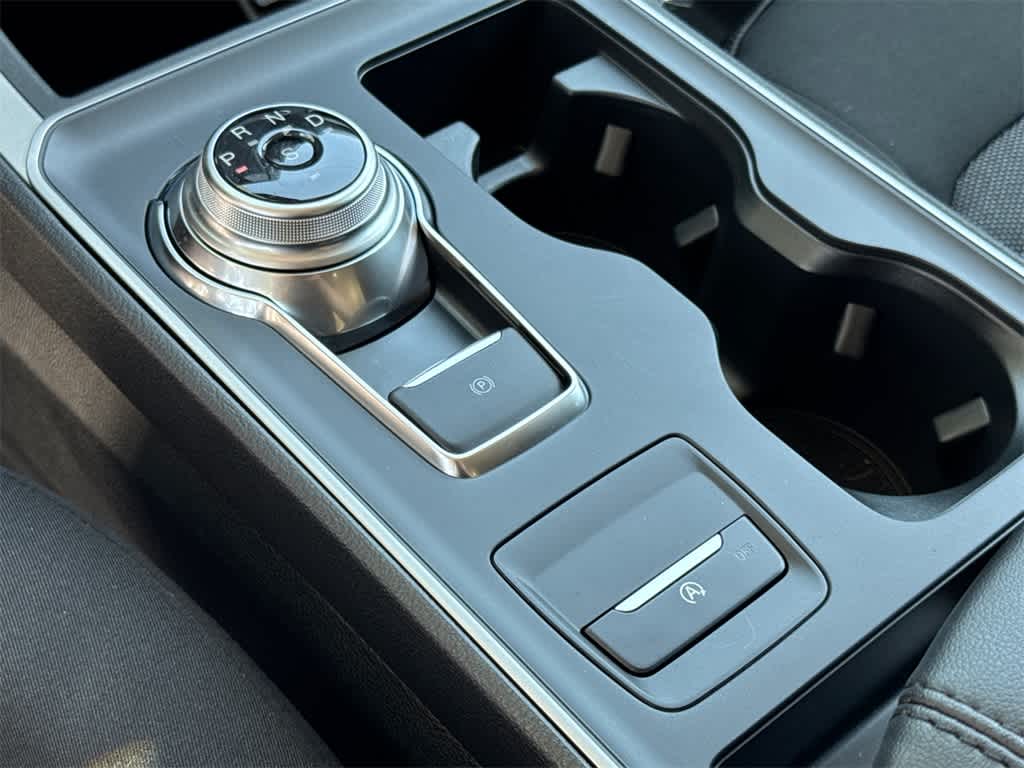 Thumbnail: 2024 Ford Edge - 29