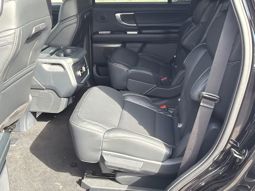 Thumbnail: 2026 Ford Expedition - 20