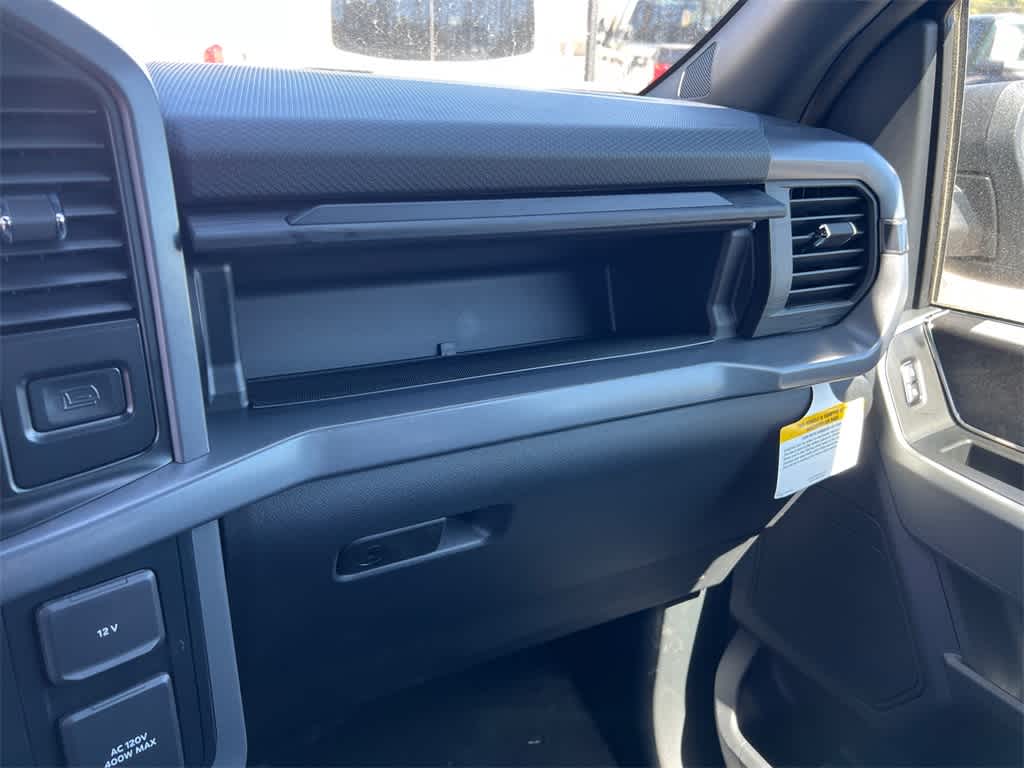 2025 Ford F-150 XLT 28