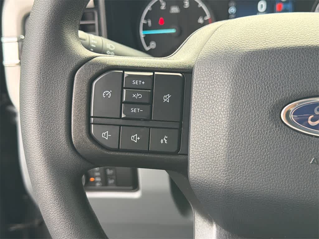 Thumbnail: 2025 Ford F-250 - 22