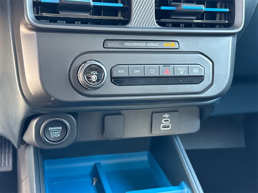 Thumbnail: 2025 Ford Maverick - 28