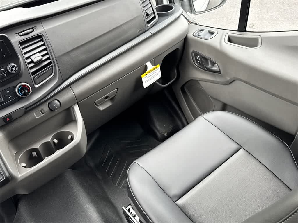 Thumbnail: 2025 Ford Transit Series - 19