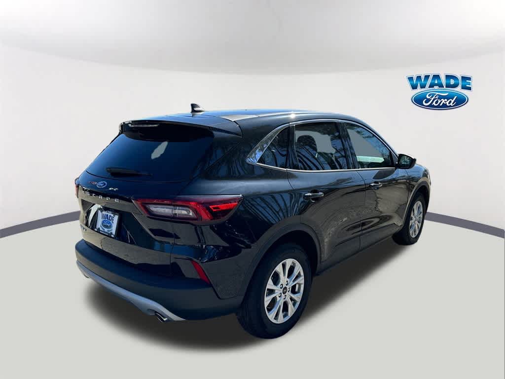 Thumbnail: 2024 Ford Escape - 5