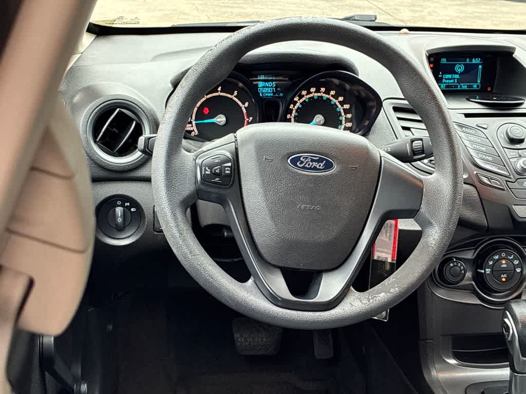 Thumbnail: 2015 Ford Fiesta - 21
