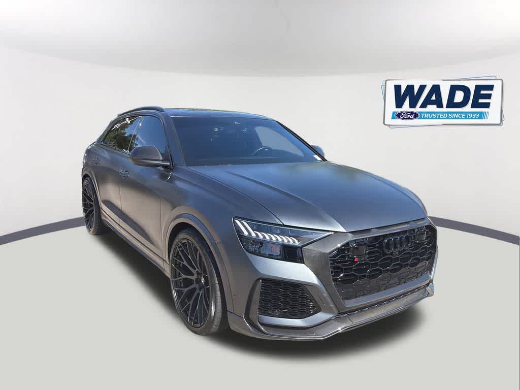 Thumbnail: 2022 Audi RS Q8 - 3