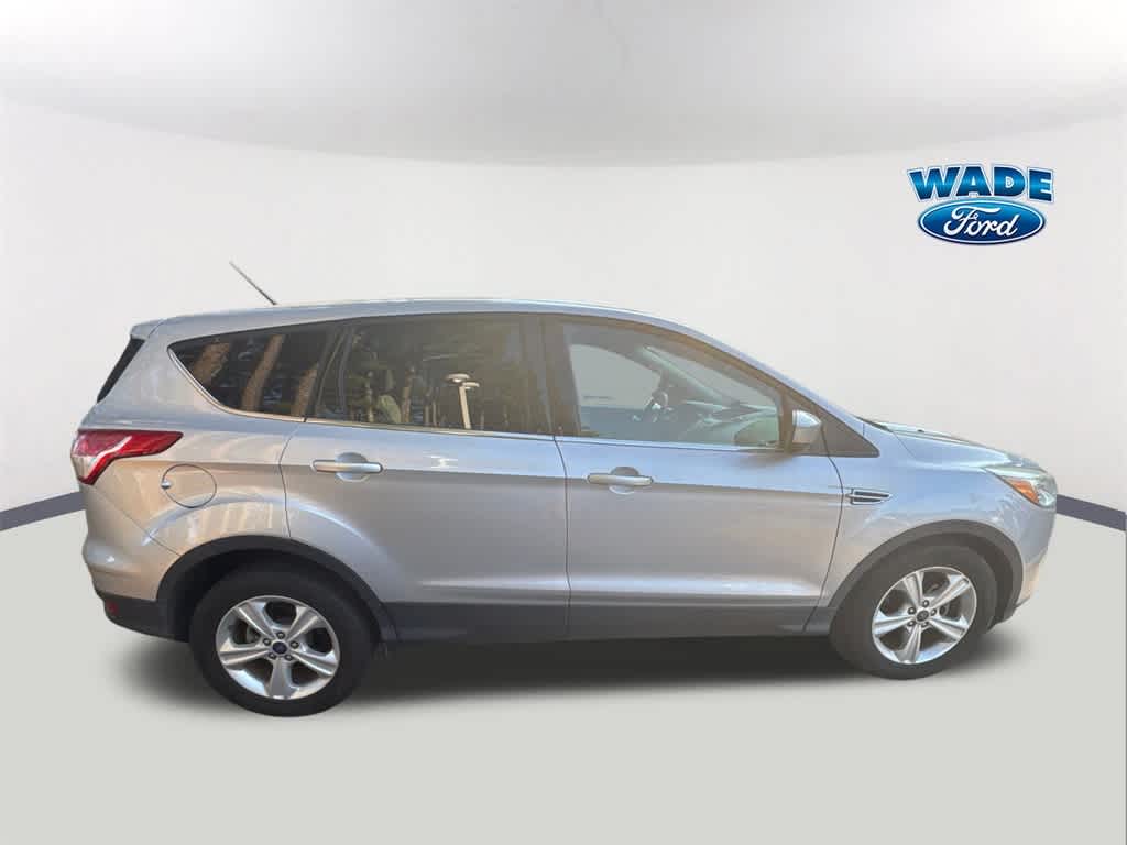 Thumbnail: 2015 Ford Escape - 4